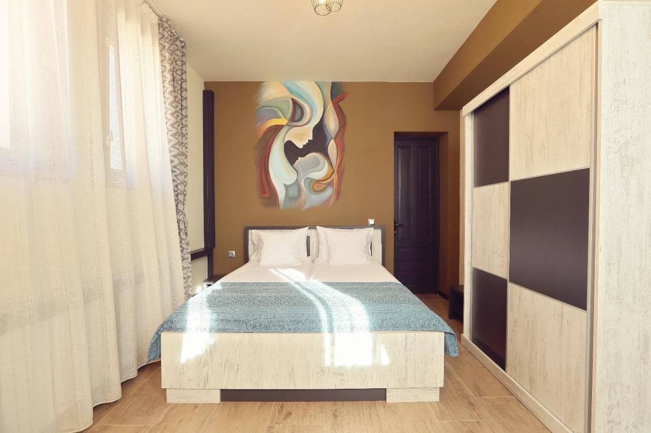 Dezire Guesthouse Бэйле-Уну-Май Экстерьер фото