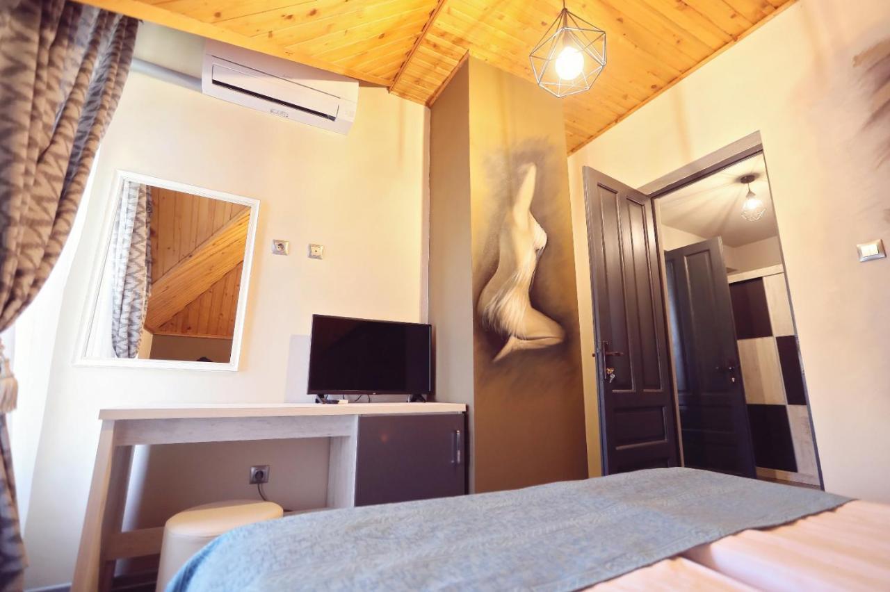 Dezire Guesthouse Бэйле-Уну-Май Экстерьер фото