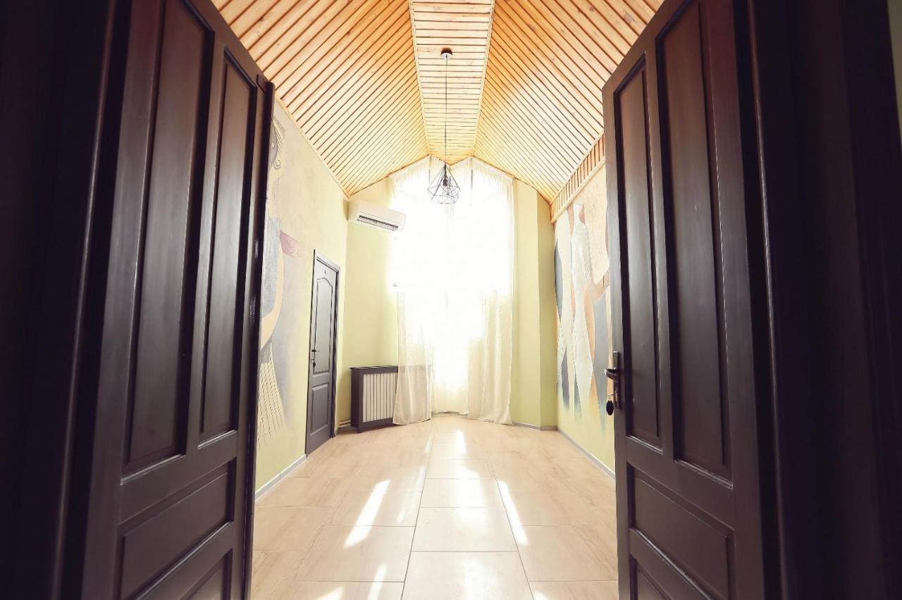 Dezire Guesthouse Бэйле-Уну-Май Экстерьер фото