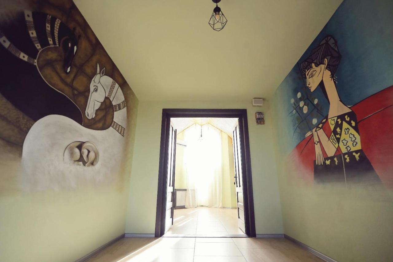 Dezire Guesthouse Бэйле-Уну-Май Экстерьер фото