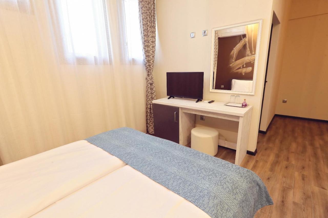 Dezire Guesthouse Бэйле-Уну-Май Экстерьер фото