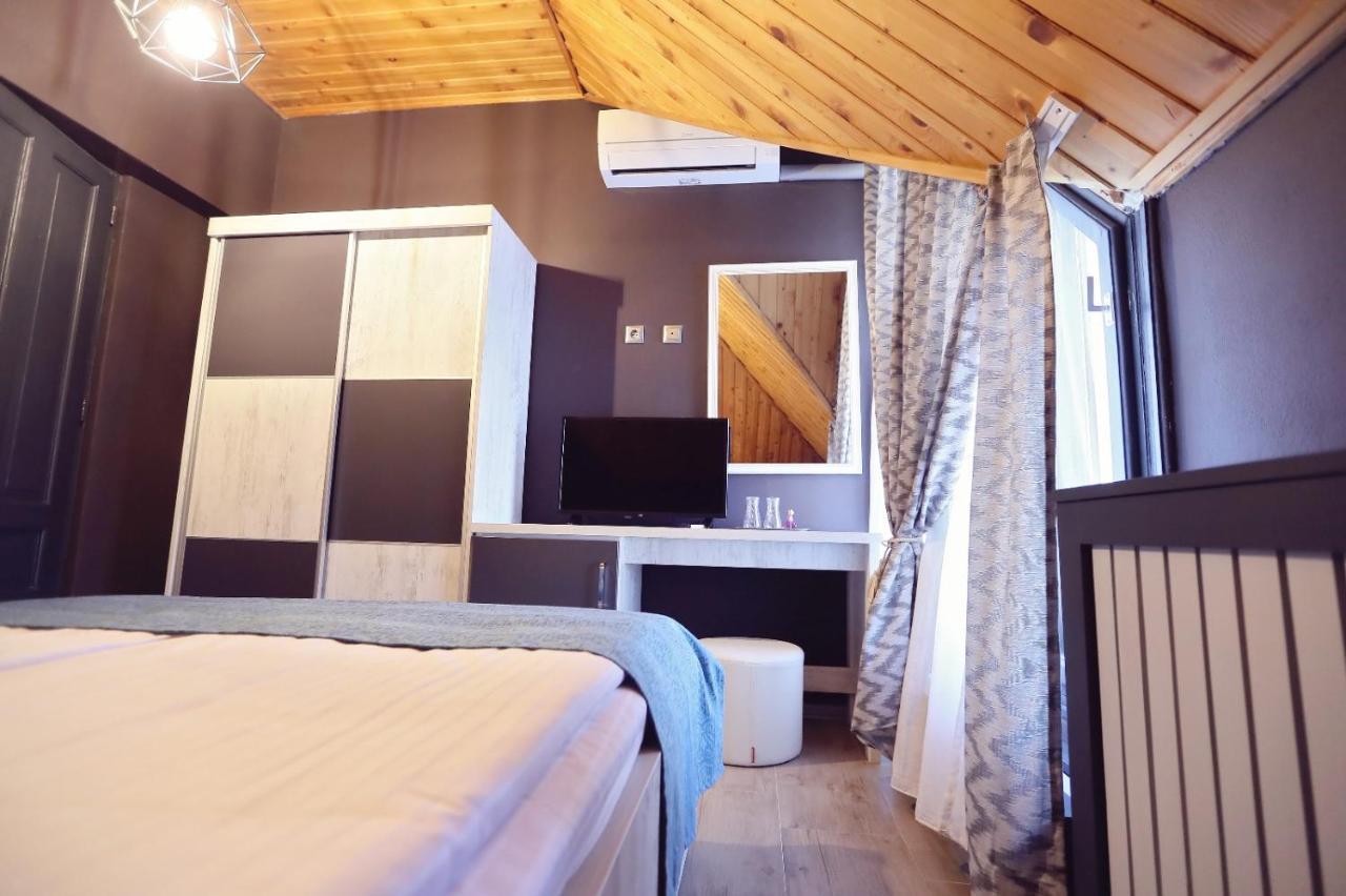 Dezire Guesthouse Бэйле-Уну-Май Экстерьер фото